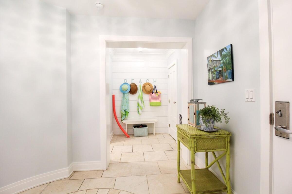 3br Oceanfront Luxury At The Hyatt Residences On Siesta Key Apartment *